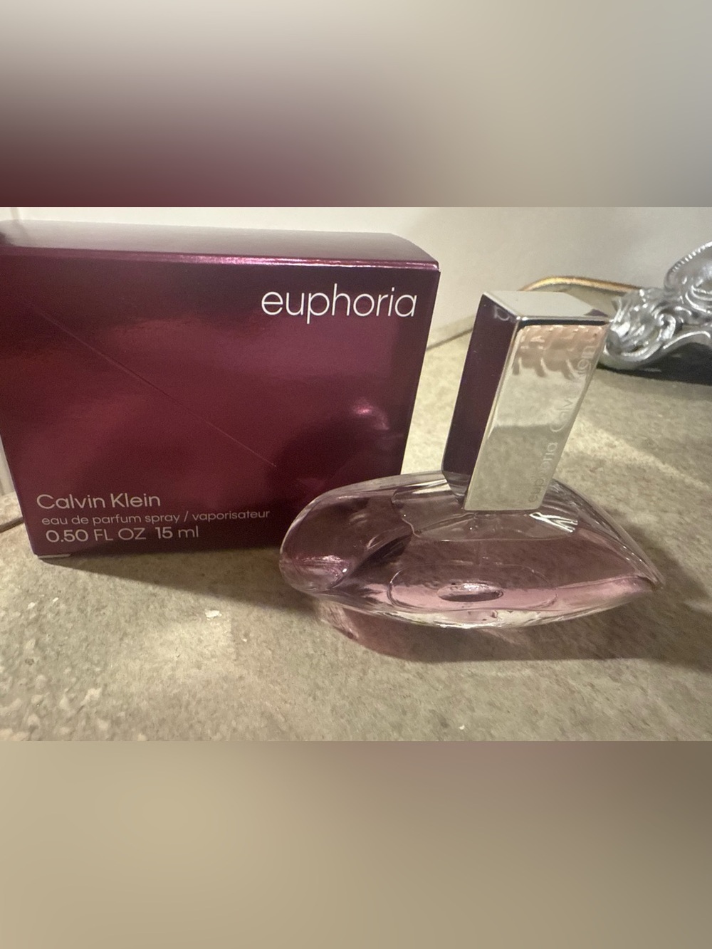 Calvin Klein Euphoria Women's Fragrance in Pink Bottle with Plum Box - Picture 2 of 2
